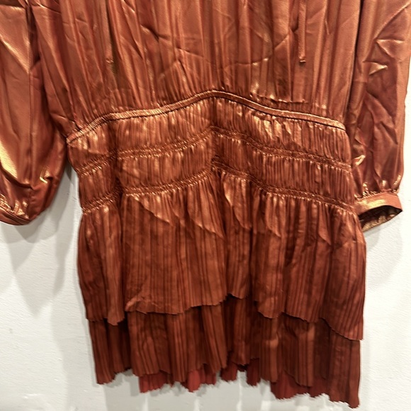 Current Air MINI DRESS metallic bronze pleated mini dress long sleeve small NWOT - Picture 8 of 11